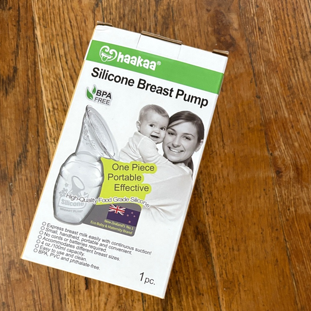 Haaka Silicone Breast Pump $4 add on